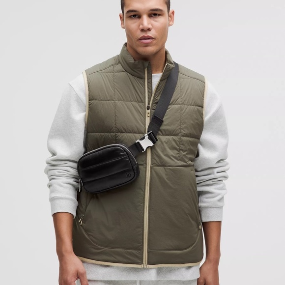 Lululemon NWT Everywhere Belt Bag 1L Wunder Puff Shine Black - Picture 6 of 7